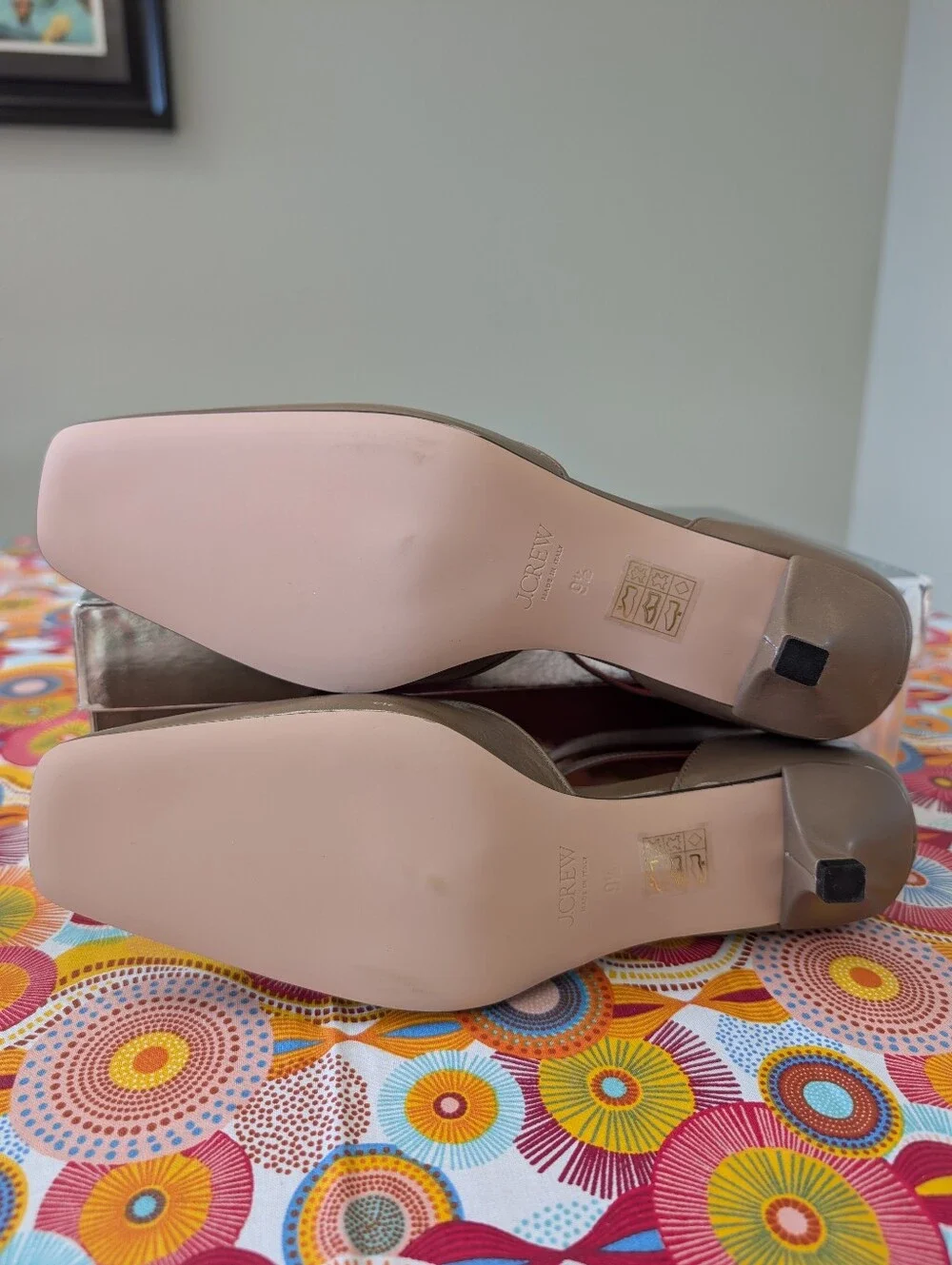 J Crew Made-in-Italy T-strap heels in leather CR930  Size 9.5 *Flawed